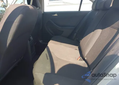 2015 Volkswagen Jetta 2.0L S z USA, uszkodzony, nr VIN 3VW2K7AJ5FM251943